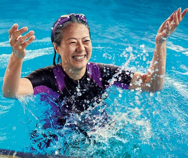 Picture of the girl in swimming pool