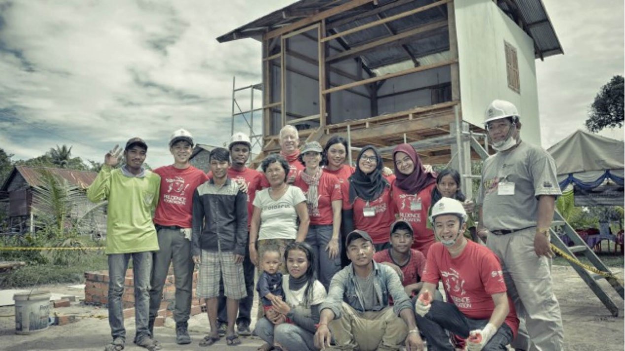 PRUVolunteers help build essential housing